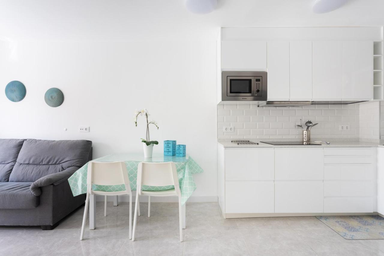 Home2Book Cozy Pool & Terrace Apt Los Cristianos Los Cristianos  Esterno foto